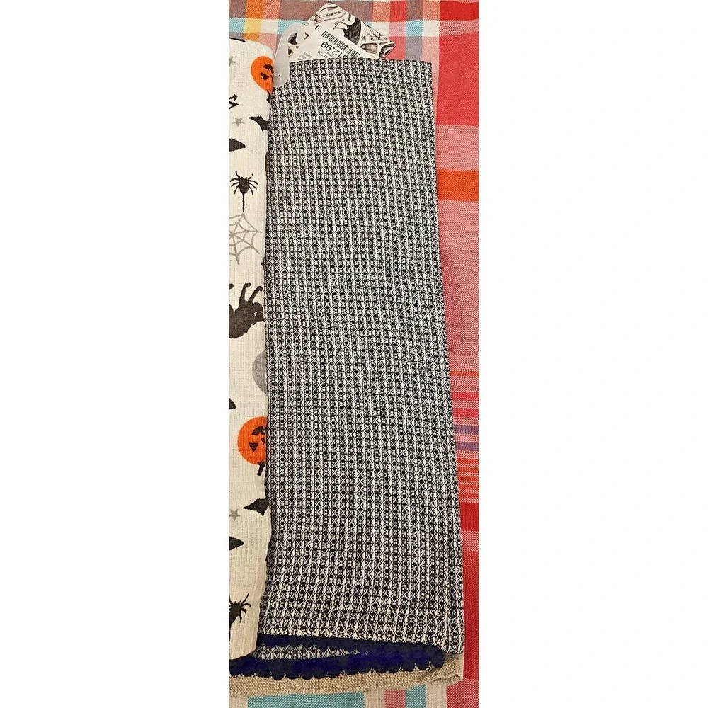 Set of 3 Hand Towels With Witch, Bat, Cat. Tahari Home. Back In Stock